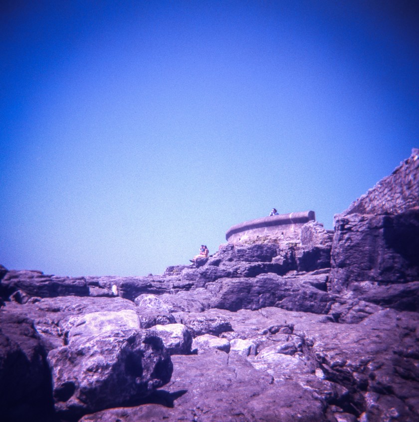 Holga_Lomo_color_slide200_010